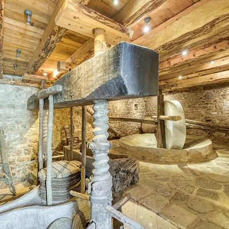 Old Town - Happy Beli