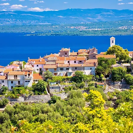 Old Town - Happy Beli